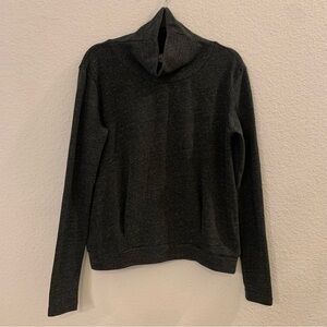 Alo Yoga women’s medium grey cowl neck long sleeve pullover sweatshirt